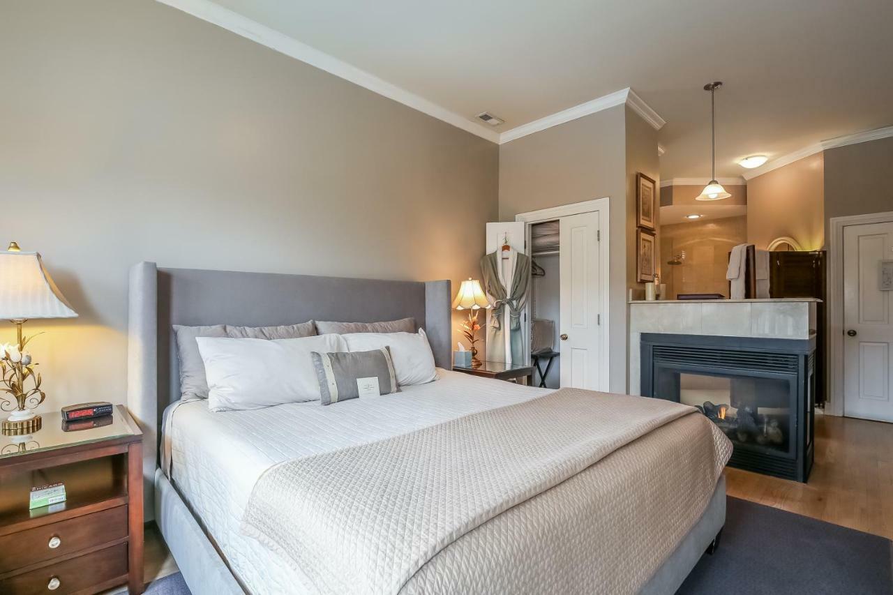 Harvey House Bed & Breakfast Oak Park Extérieur photo